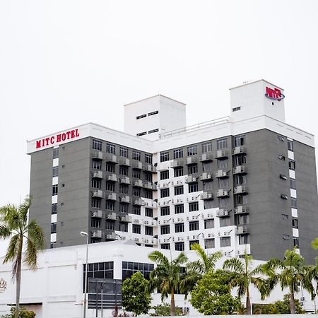 Mitc Hotel Malacca Exterior photo