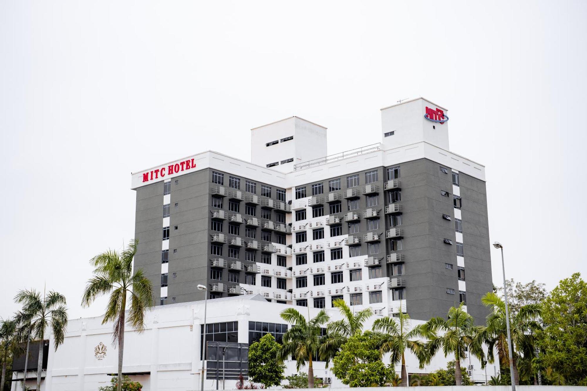 Mitc Hotel Malacca Exterior photo